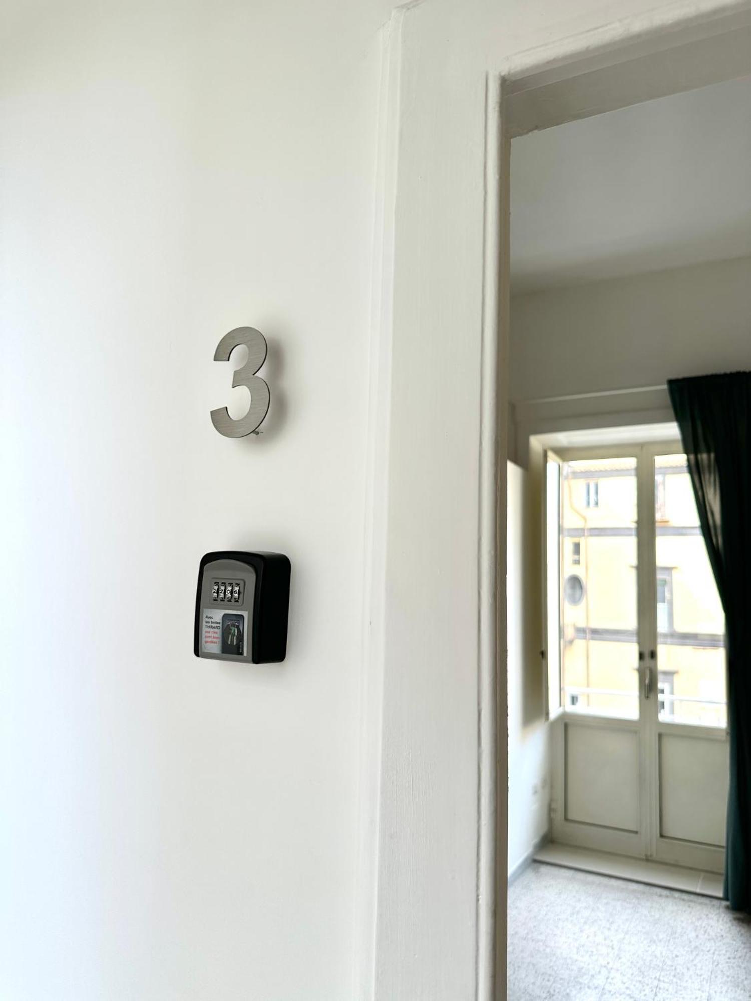 Residenza Caracciolo Hotell Napoli Eksteriør bilde